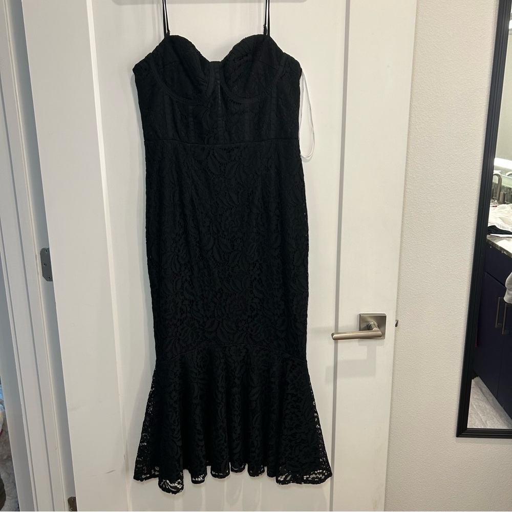 Black lace midi dress